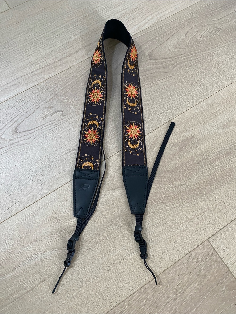 Sun and Moon Patterned Adjustable DSLR Camera Strap Black Orange Gold